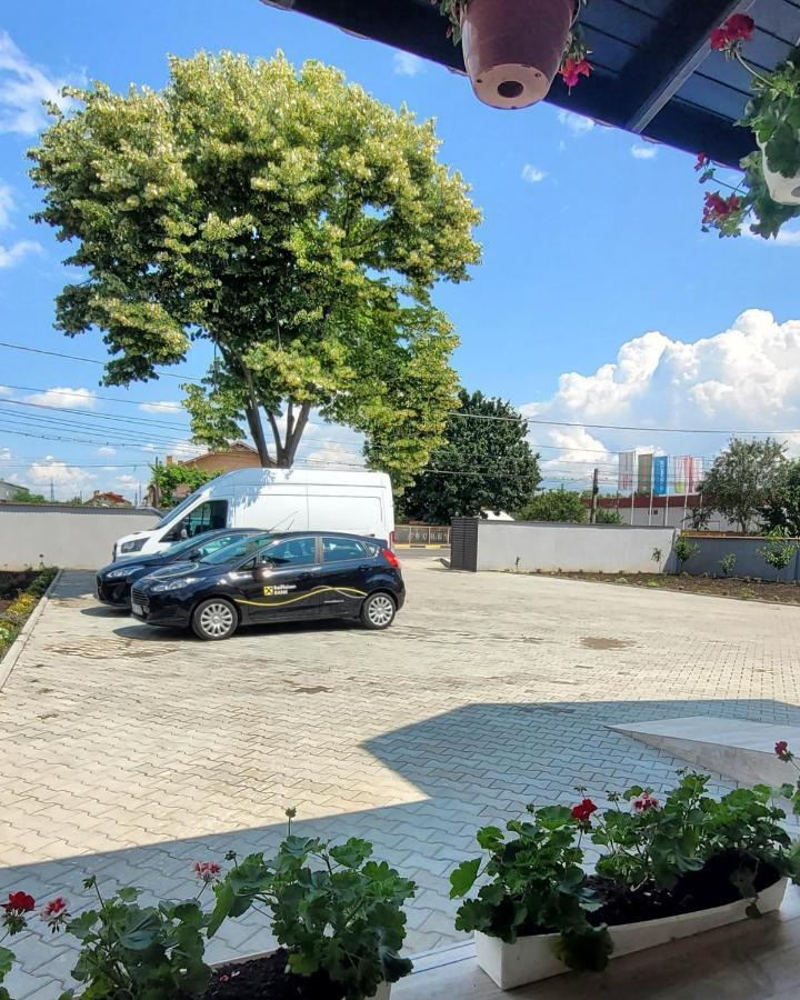 Giurgiu Casa Domneasca酒店 外观 照片